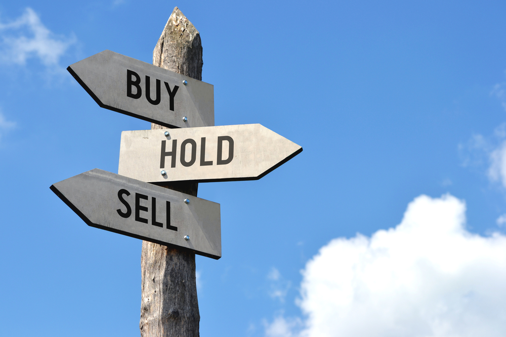 When To Sell An Option (4 Things To Consider)