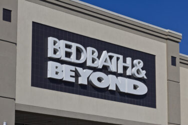 Bed Bath & Beyond store front.