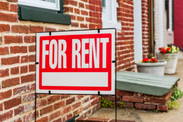 Rent sign closeup