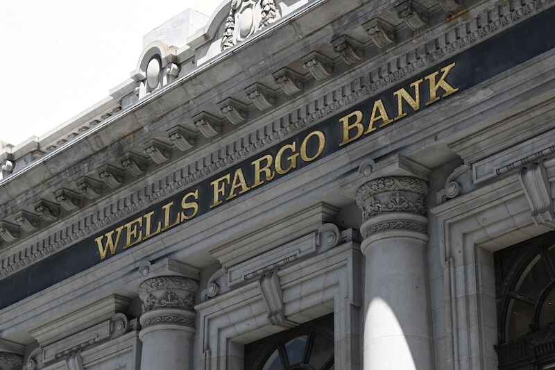 <em>Monday Takeaways</em>: Bank on Trouble Coming