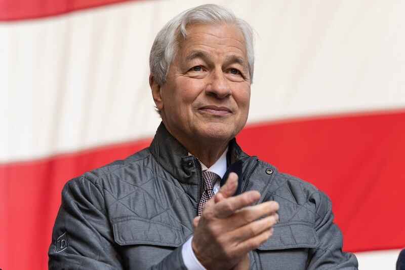 Jamie Dimon attends ceremony