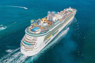 Independence of the Seas cruise ship voyage.