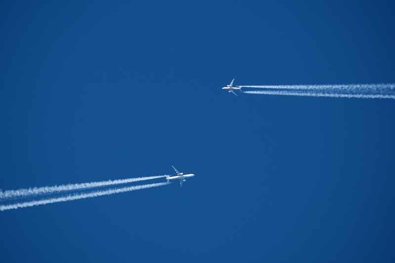 <em>Buy This, Not That</em>: Five Reasons One Airline Beats Its Biggest Rival